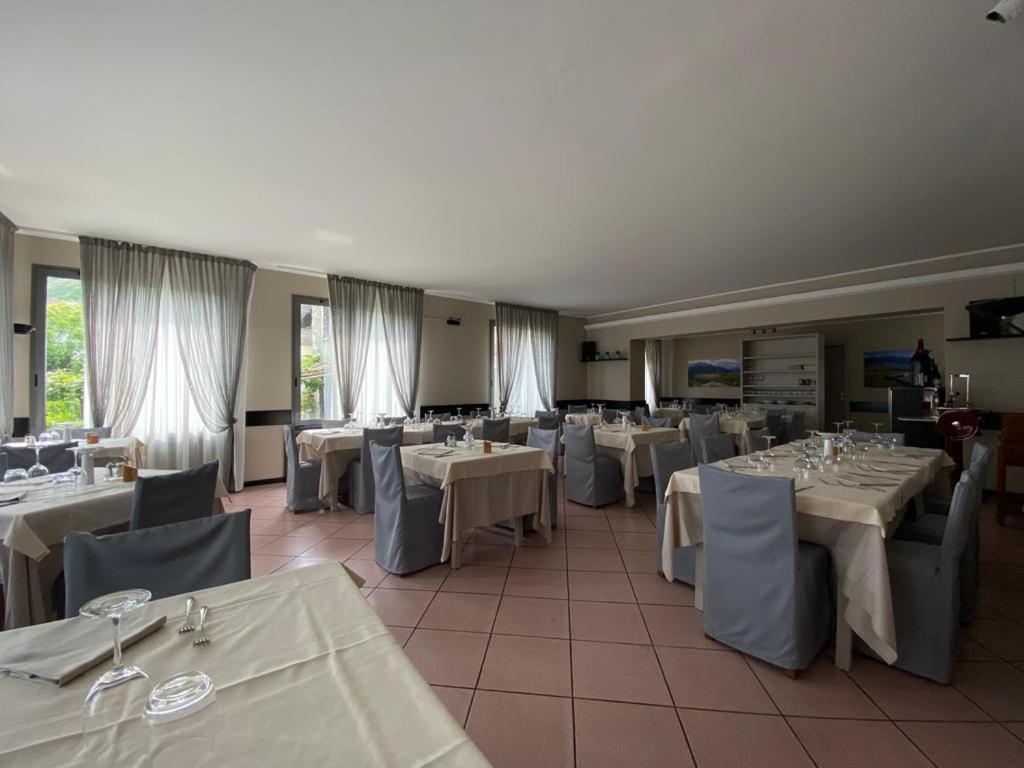 Albergo Del Mera-Ristorante Da Lui Sorico Exterior foto